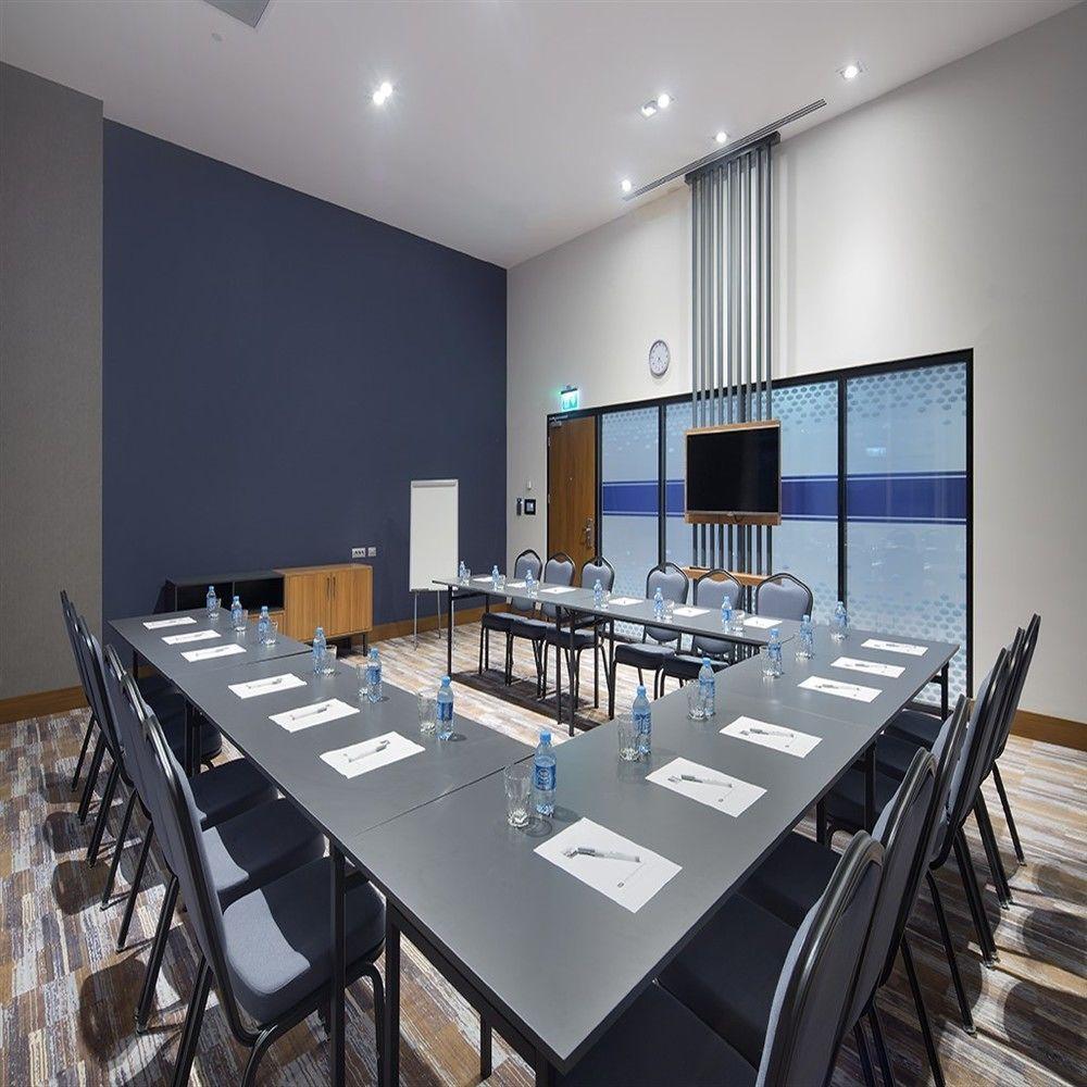 Hampton By Hilton Kocaeli Symbol Hotel Buitenkant foto