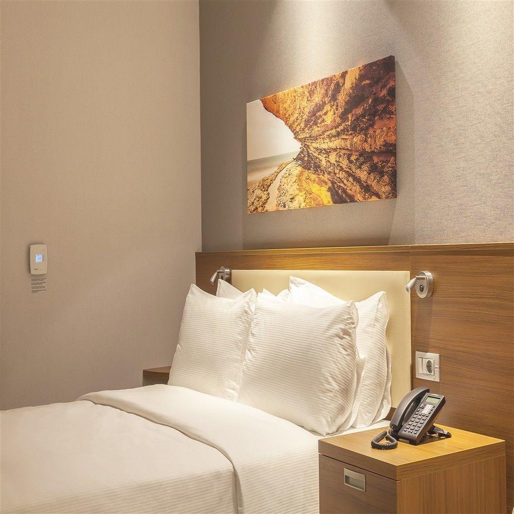 Hampton By Hilton Kocaeli Symbol Hotel Buitenkant foto